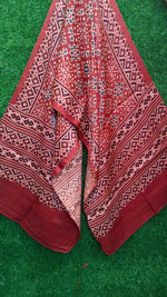 D32 Ajrakh modal duppatas